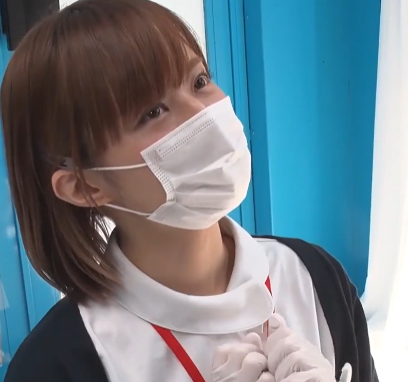 素人ロリJKをおもちゃでイカせまくる！激しいピストンでビクビク痙攣する濃厚セックス