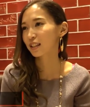素人&times;人妻 お散歩デートからホテルに移動しセックス！痙攣しながら若いちんぽを受け入れる